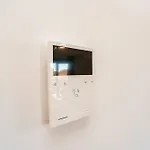 K Luxury Few Min Walk From The