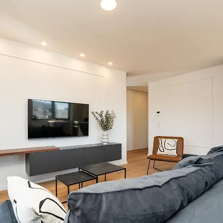 K Luxury Few Min Walk From The 아파트 *